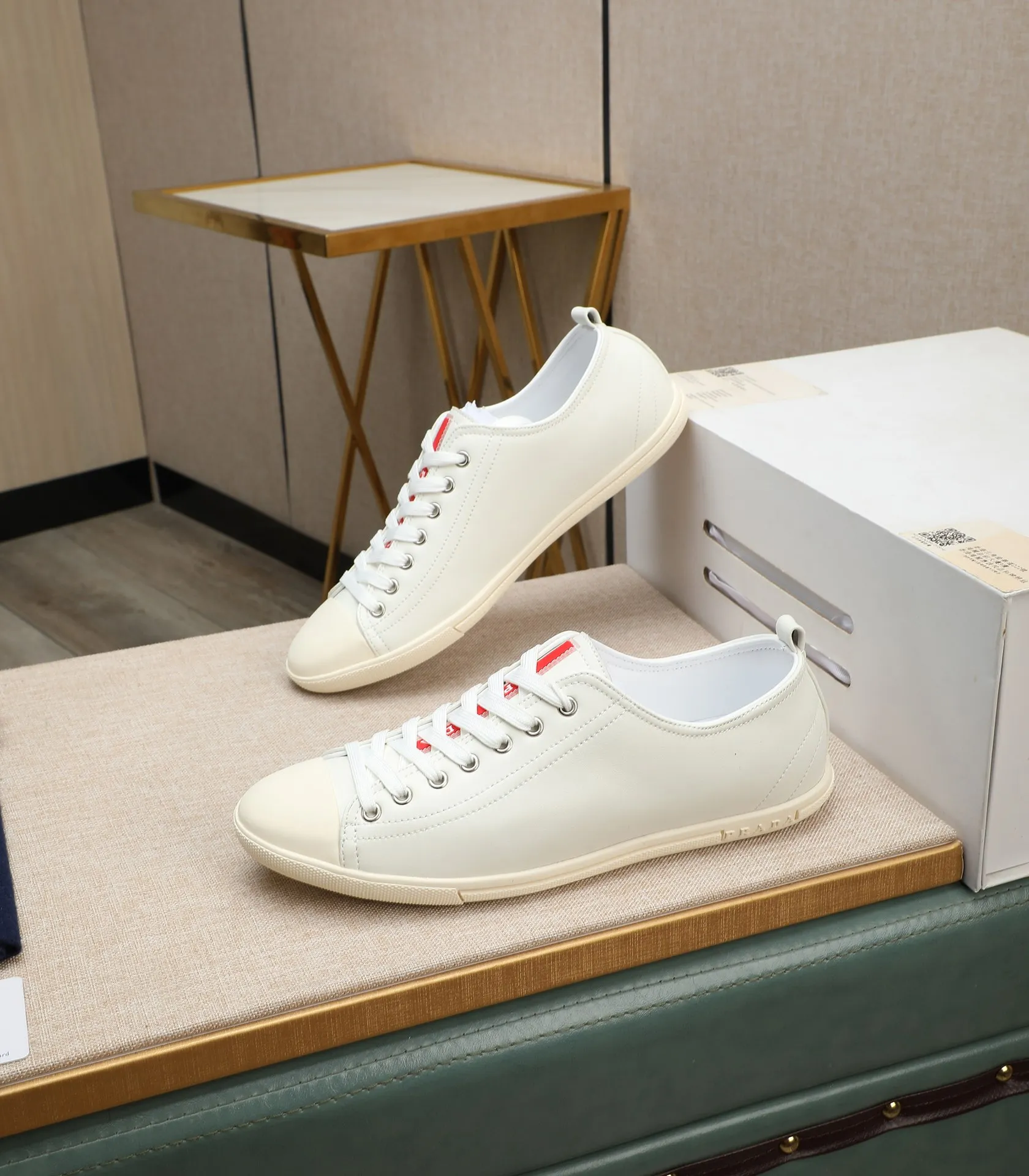 Men's men's shoes💰440🌹🌹[PRADA—Prada] 2024 latest model🙈original replica! 👟👟👟The uppers are made of top-notch workmanship from Italy🇮🇹Imported calfskin❗️Genuine leather lining@Suitable for travel, the original version has an enlarged engraved sole, making it suitable for all kinds of travel, showing low-key luxury. Let quality speak for itself. Color: Size: 38-44